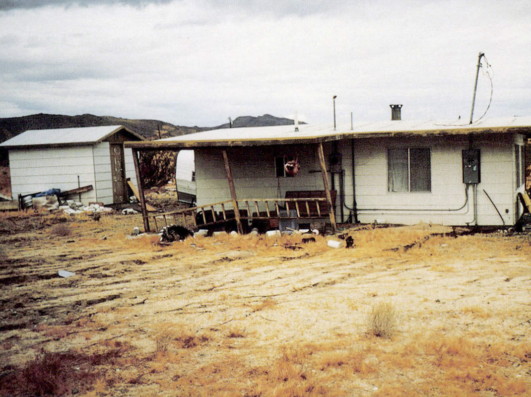House damaged by Kickapoo Fault.